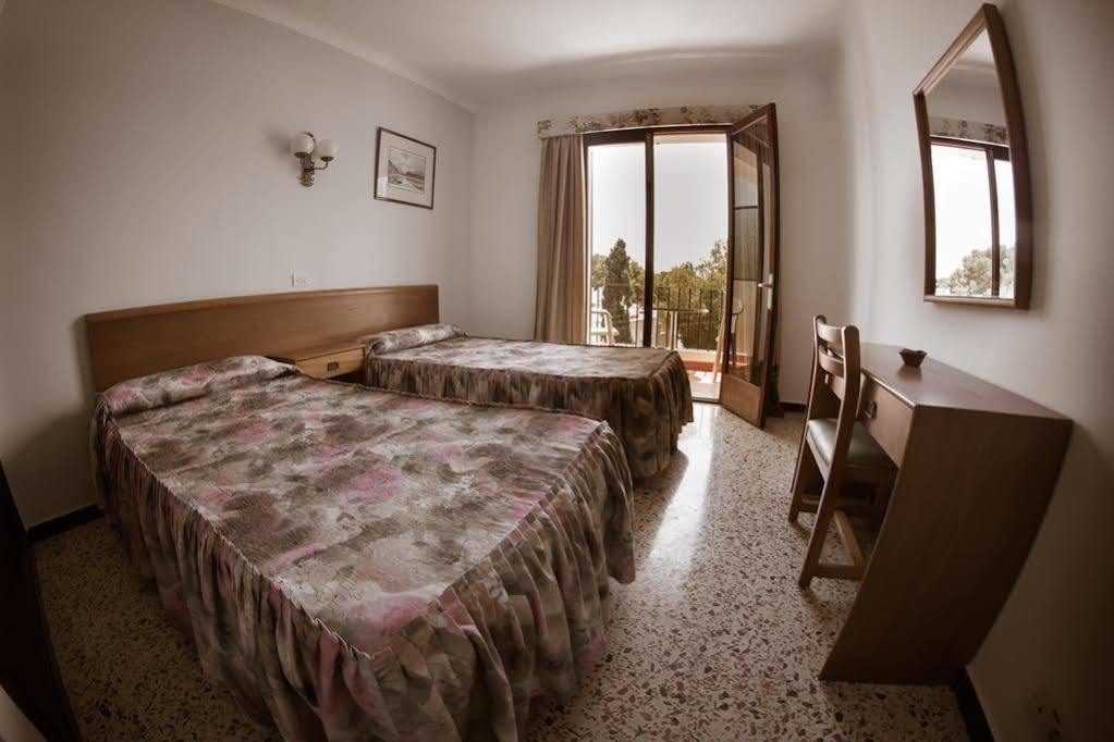 Hostal Talamanca Cala D´Or Buitenkant foto